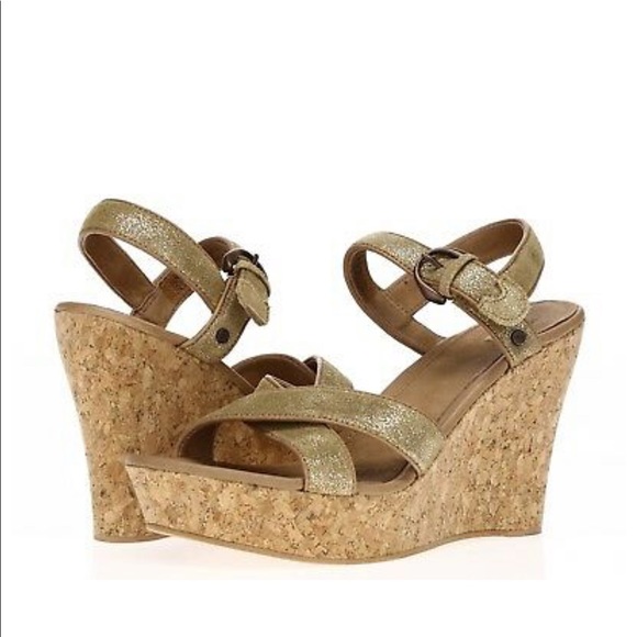 Ugg Shoes | Ugg Jazmine Metallic Gold Wedges | Color: Gold | Size: 9.5 | Ssdd09's Closet